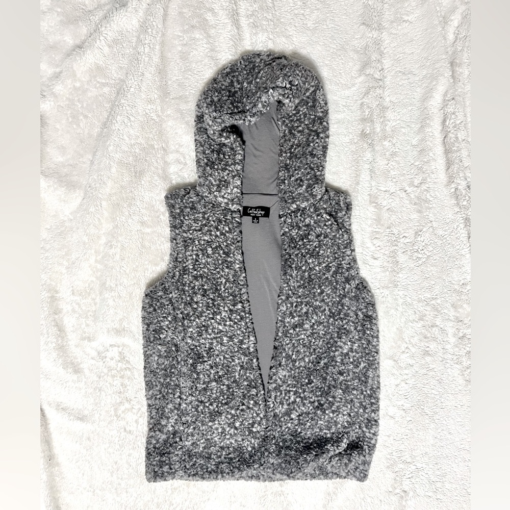 NWOT - Super Soft Grey Sherpa Hooded Vest